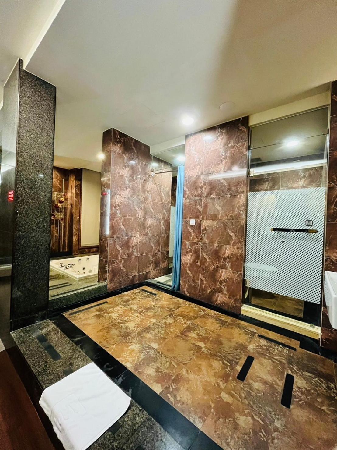 Walker Motel Taipei Dış mekan fotoğraf