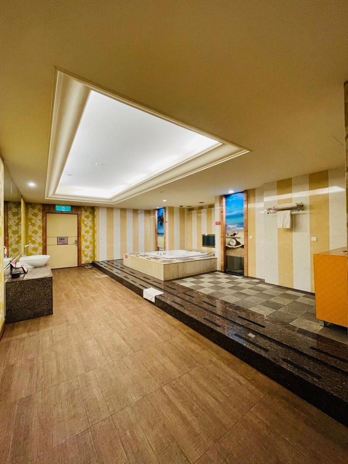 Walker Motel Taipei Dış mekan fotoğraf